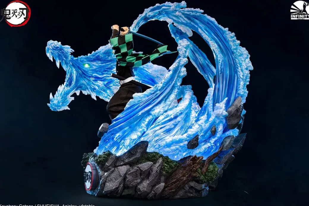 1/4 Scale Kamado Tanjirou with LED - Demon Slayer: Kimetsu no Yaiba Resin Statue - Infinity Studios