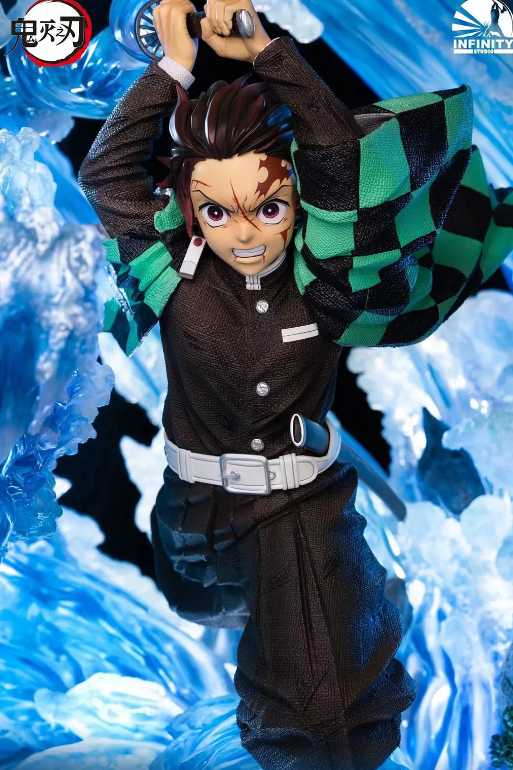 1/4 Scale Kamado Tanjirou with LED - Demon Slayer: Kimetsu no Yaiba Resin Statue - Infinity Studios