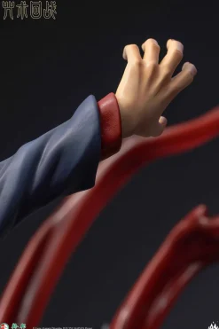 1/6 Scale Licensed Yuji Itadori - Jujutsu Kaisen Resin Statue - Queen Studios