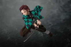 1/6 Scale Movable TV Animation Ver. Tanjiro Kamado - Demon Slayer: Kimetsu no Yaiba Official Statue - Aniplex