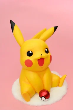 1/1 Scale Pikachu - Pokemon Resin Statue - SunBird Studio