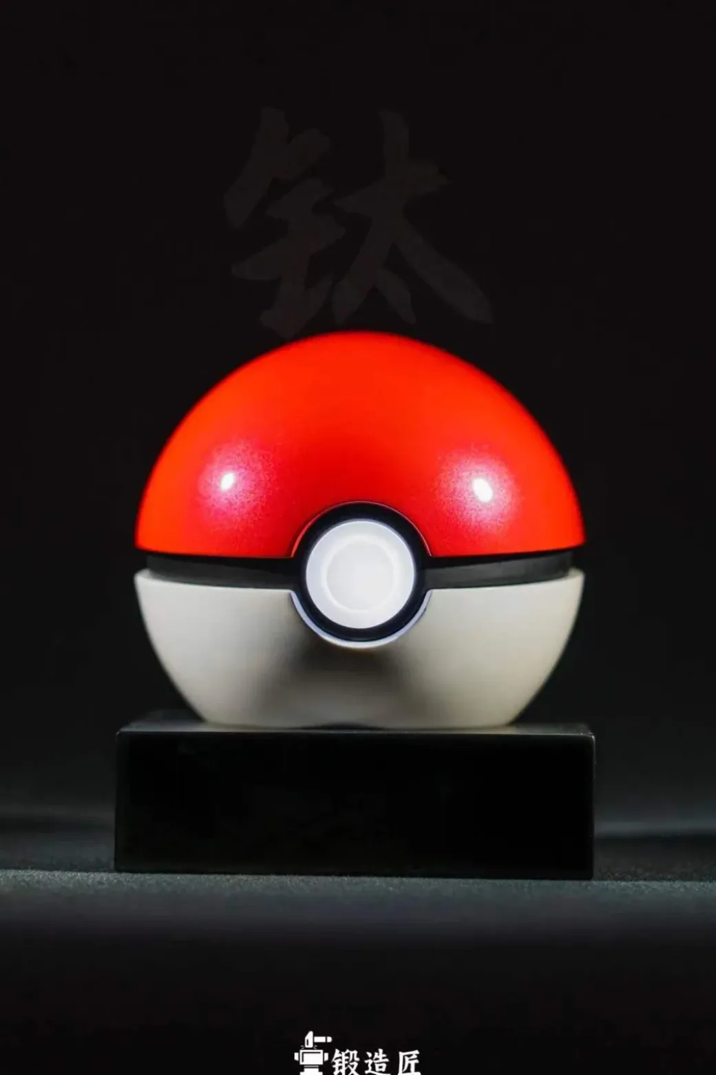 1/1 Scale Poke Ball with LED - Pokemon Statue - DuanZaoJiang Studios