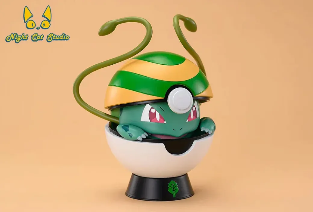 1/1 Scale Pokemon Poké Ball 002 - Pokemon Resin Statue - Night Cat Studio