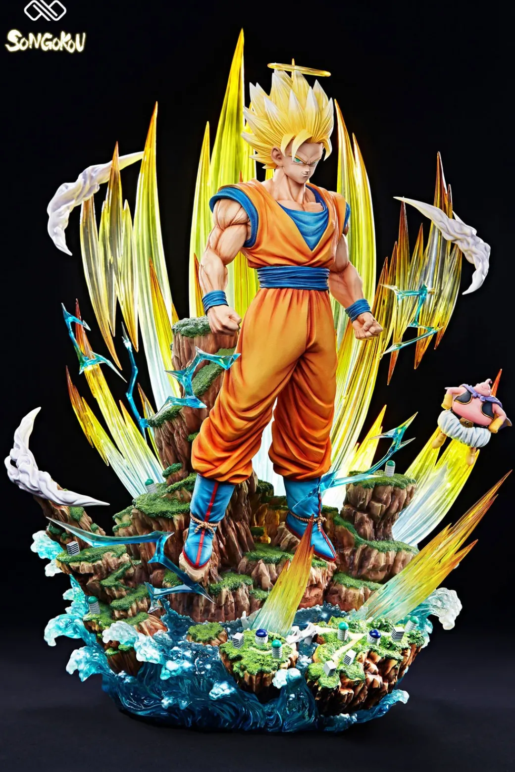 1/4 Scale Super Saiyan 3 Son Goku with LED - Dragon Ball Resin Statue - Unlimited Studios