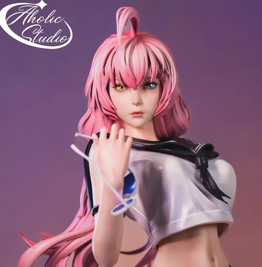 1/4 Scale Takanashi Hoshino - Blue Archive Resin Statue - Aholic Studio