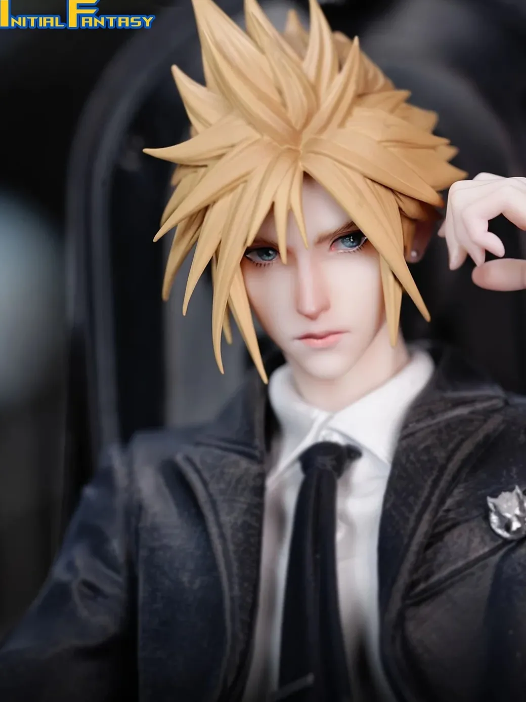 1/6 Scale Thug Bad Boy in Suit Series 001 Cloud Strife - (FF7) Final Fantasy VII Resin Statue - Initial Fantasy Studio