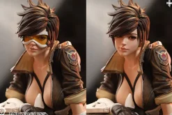 1/4 Scale Tracer Lena Oxton with LED - Overwatch Resin Statue - Dtalon Studio