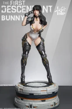 1/4 Scale Ultimate Bunny - The First Descendant Statue - Pants Power Studio