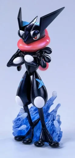 1/20 Scale World Zukan Ash's Greninja & Greninja - Pokemon Resin Statue - PoPoWa Studio