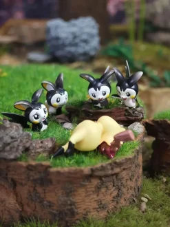 1/20 Scale World Zukan Emolga Set - Pokemon Statue - The Studio