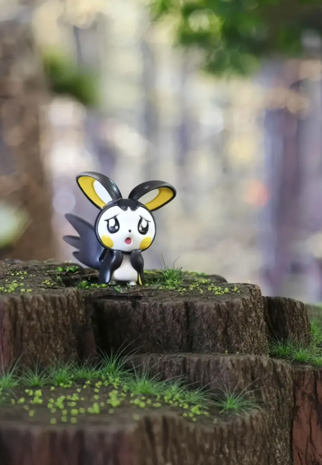 1/20 Scale World Zukan Emolga Set - Pokemon Statue - The Studio