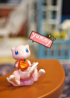 1/20 Scale World Zukan Mew Set - Pokemon Statue - The Studio