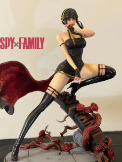 1/4 Scale Yor Forger - SPY X FAMILY Resin Statue - Golden Finger Studio