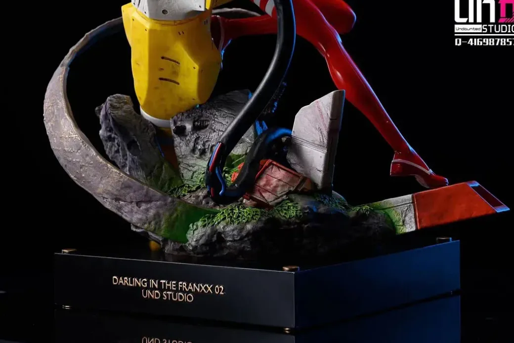 1/6 Scale ZERO TWO 02 - DARLING in the FRANXX Resin Statue - UND Studios