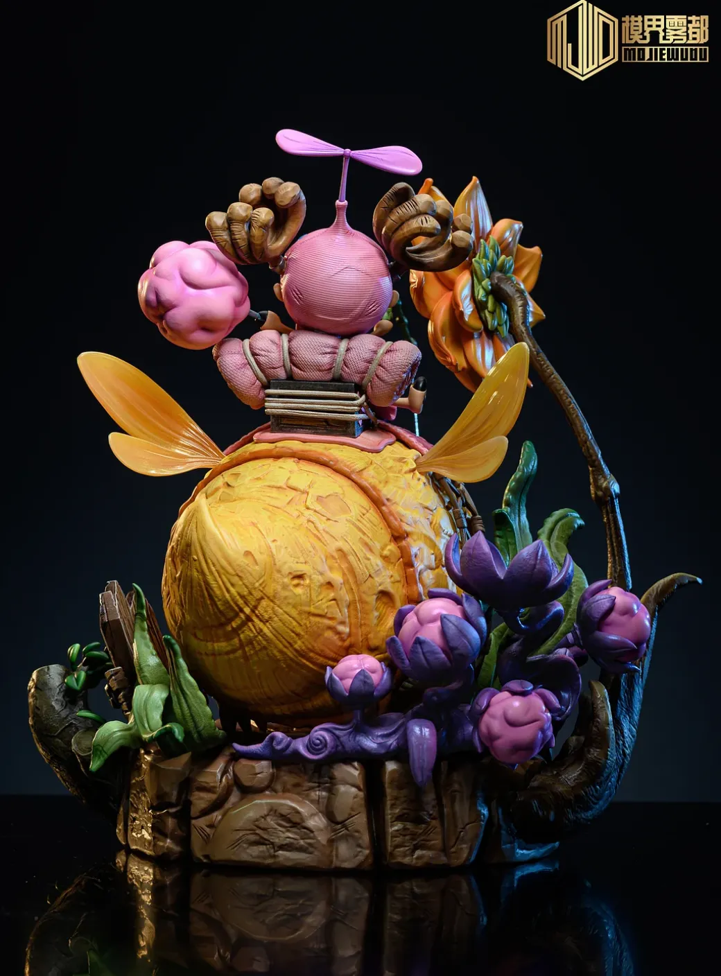 Adventure in Forest Tony Tony Chopper & Yellow Worm - ONE PIECE Resin Statue - MJ Studio