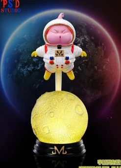 Astronauts Buu alone on the moon night light with LED - Dragon Ball Resin Statue - PSD Studios