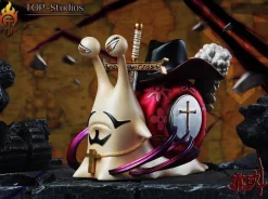 Battle Seven Warlords Series Den Den Mushi - ONE PIECE Resin Statue - TOP-Studios