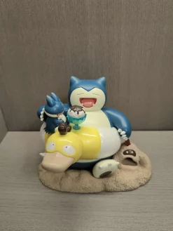 Beach Snorlax & Munchlax - Pokemon Statue - YueJianShan Studio
