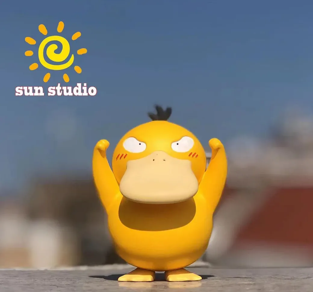 Big & Small Scale Cheering Psyduck - Pokemon Resin Statue - sun Studio