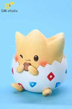 Big & Small Scale Togepi - Pokemon Resin Statue - DM Studios