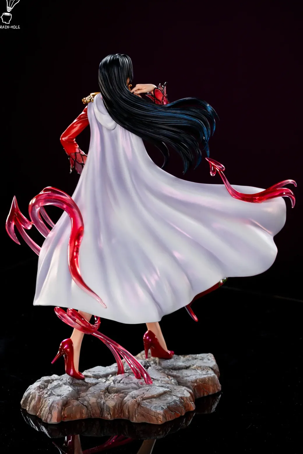 Catwalking Boa Hancock - ONE PIECE Resin Statue - Brain Hole Studio