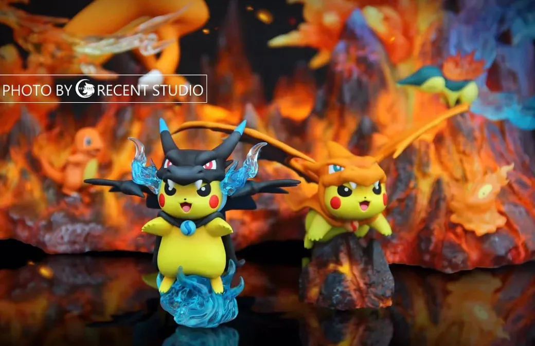 Charizard X & Y with LED - Pokemon Resin Statue - Crescent-Studios