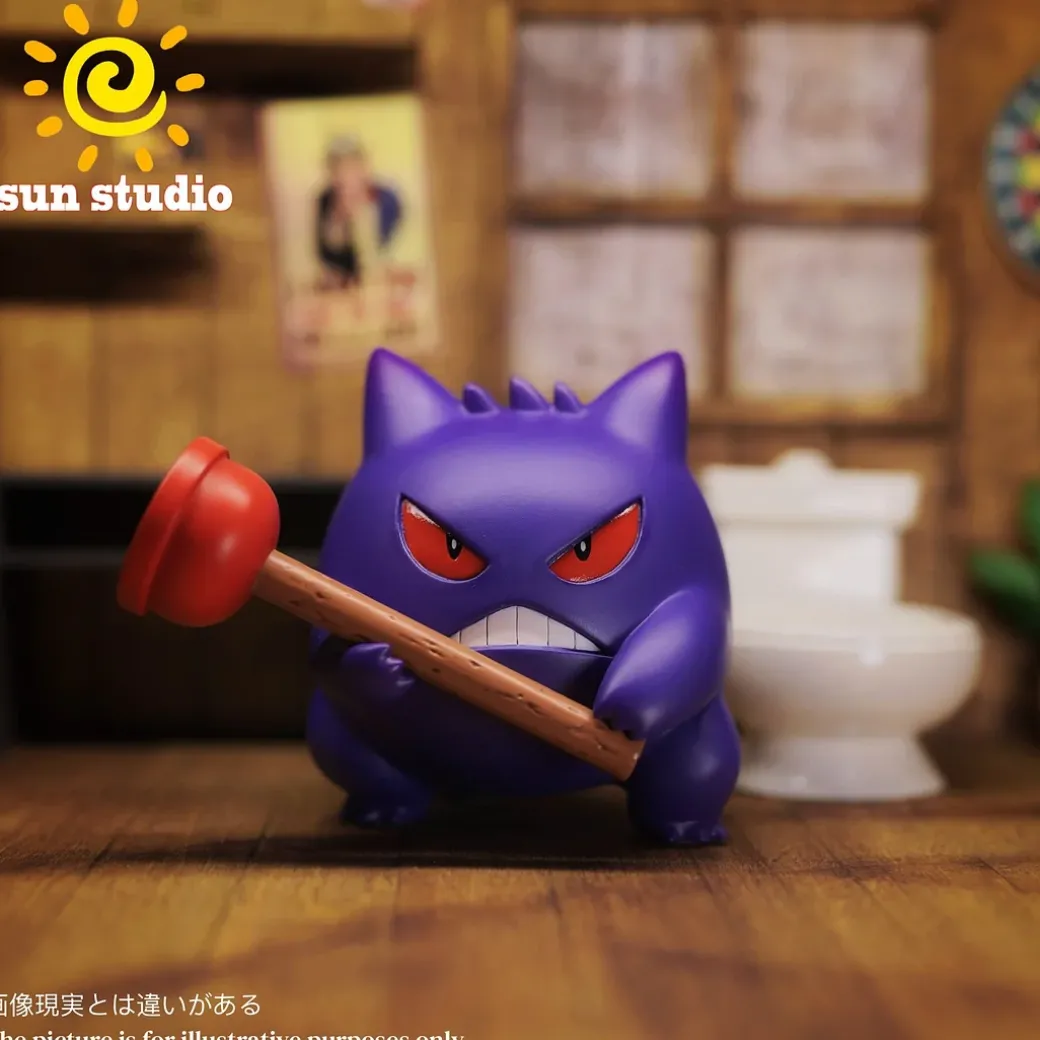 Constipated Psyduck & Unclogged Gengar - Pokemon Resin Statue - sun Studio
