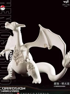 Crystal Pokemon Series Charizard - Pokemon Resin Statue - Chengo Studio