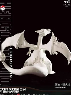 Crystal Pokemon Series Charizard - Pokemon Resin Statue - Chengo Studio