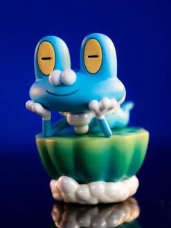 Froakie - Pokemon Resin Statue - XiangDangDang Studio