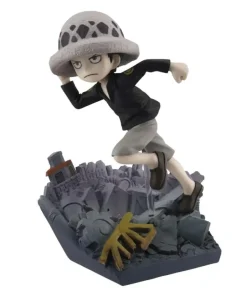 G.E.M. Series RUN! RUN! RUN! Ver. Childhood Trafalgar D. Water Law - ONE PIECE Official Statue - MegaHouse