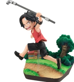 G.E.M Series RUN! RUN! RUN! Ver. Childhood Portgas D. Ace - ONE PIECE Official Statue - MegaHouse