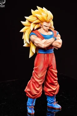 Holding Chest Super Saiyan 3 Son Goku - Dragon Ball Resin Statue - Break Studio