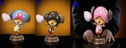 Holding Cotton Candy Tony Tony Chopper - ONE PIECE Resin Statue - Comic World Studio