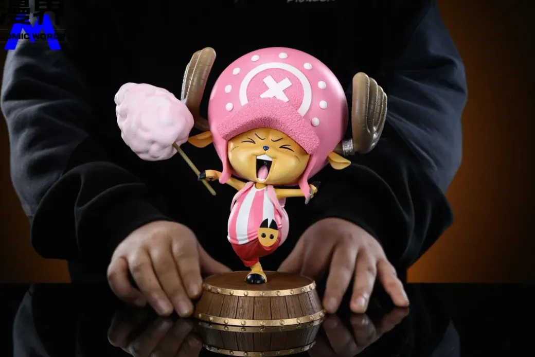 Holding Cotton Candy Tony Tony Chopper - ONE PIECE Resin Statue - Comic World Studio