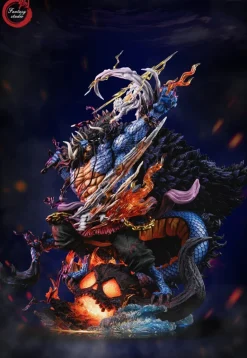 Human-Beast Form Kaido vs Nika Luffy with LED - ONE PIECE Resin Statue - Fantasy Studios