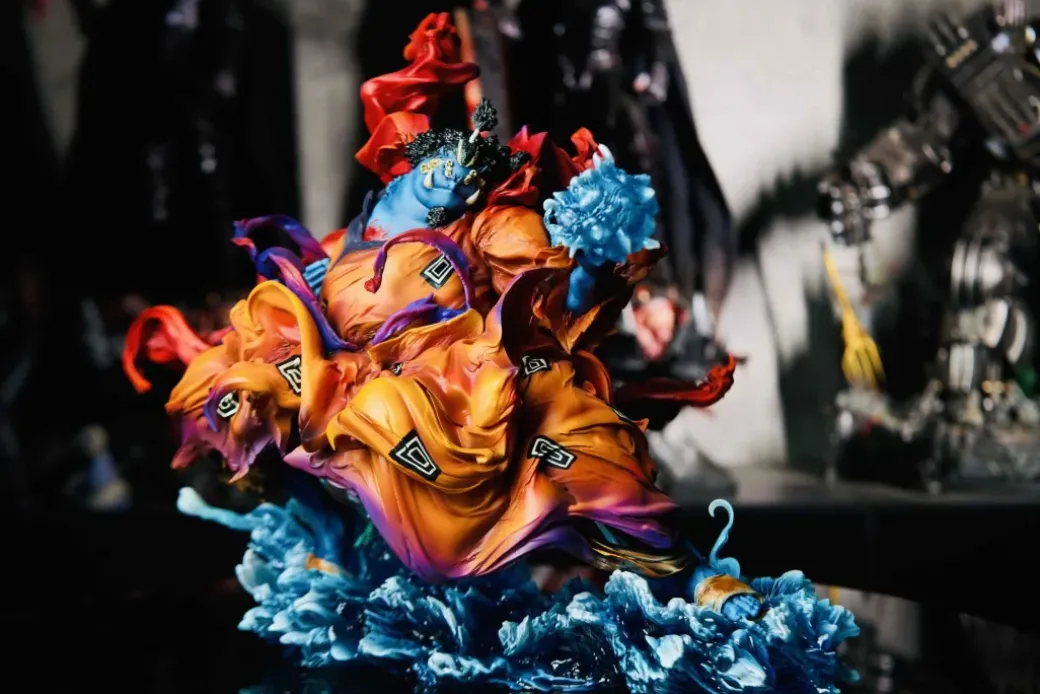 Jinbe with LED - ONE PIECE Resin Statue - Iron Curtain Studio
