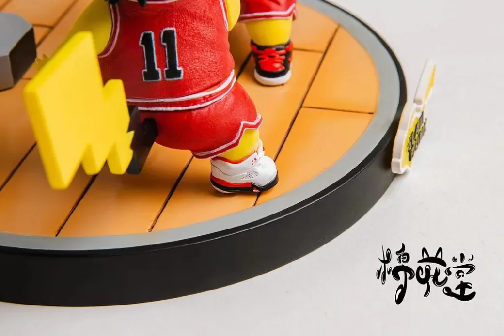 Kaede Rukawa & Hanamichi Sakuragi Cosplay Pikachu - SLAM DUNK Pokemon Resin Statue - MianHuaTang Studios