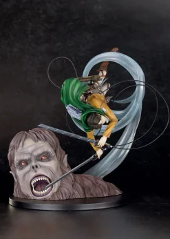 Levi Ackerman & Beast Titan - Attack On Titan Official Statue - PROOF
