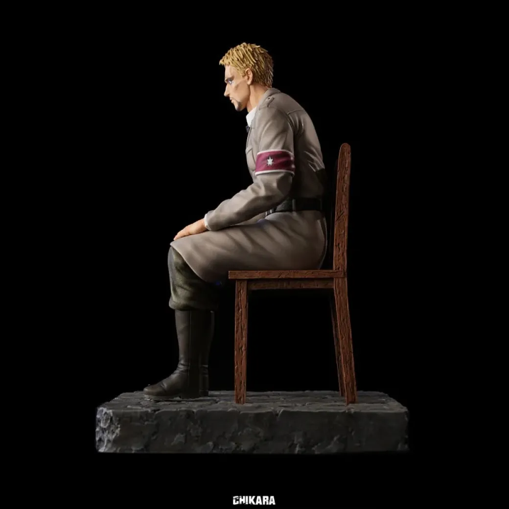 Nine Titans Series Armored Titan & Reiner Braun - Attack On Titan Resin Statue - CHIKARA Studios