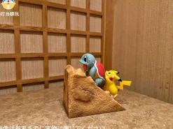 Pikachu & Squirtle Running - Pokemon Statue - XiaoDingDang Studio