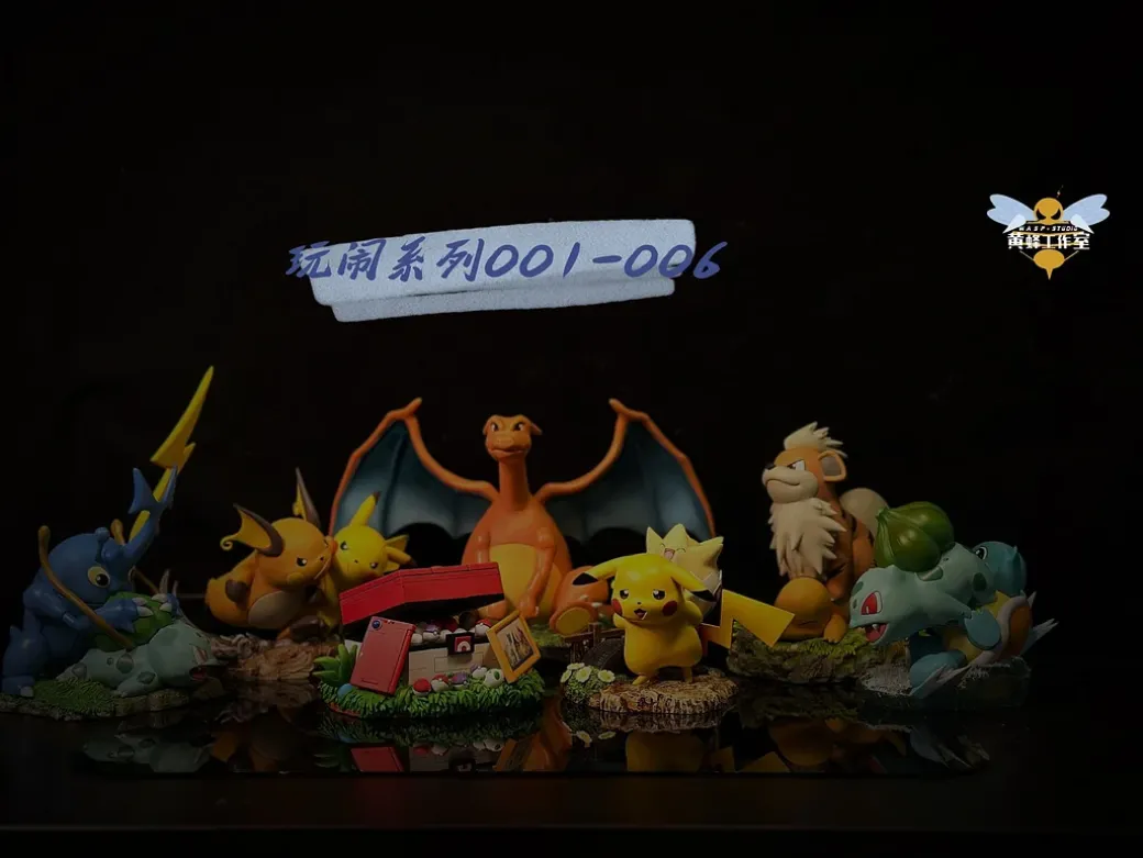 Pokemon Playing Series 005 Raichu Racing With Pikachu & 006 Growlithe Press Charmander - Pokemon Resin Statue - WASP Studios