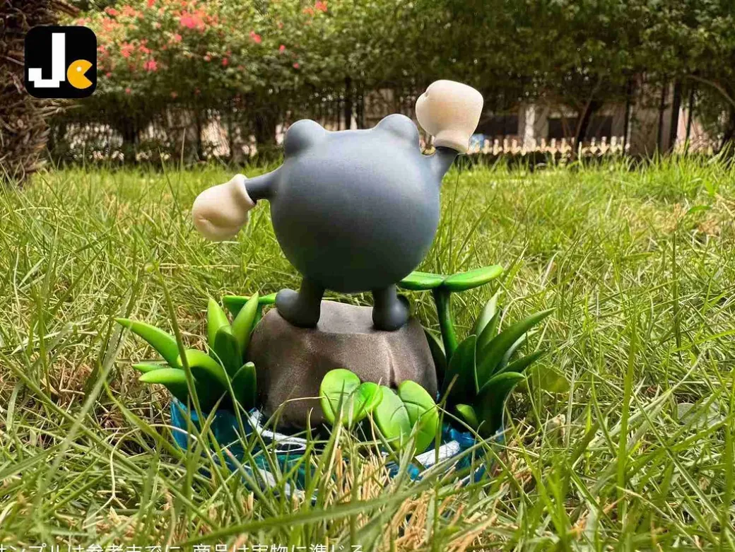 Poliwhirl - Pokemon Resin Statue - JC Studios