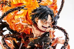 Portgas D. Ace & Ace Cosplay Shin-chan - ONE PIECE Crayon Shin-chan Resin Statue - MianHuaTang Studios