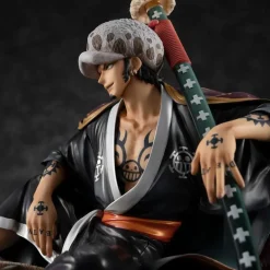 Portrait of Pirates Series Wano Country Trafalgar D. Water Law - ONE PIECE Official Statue - MegaHouse