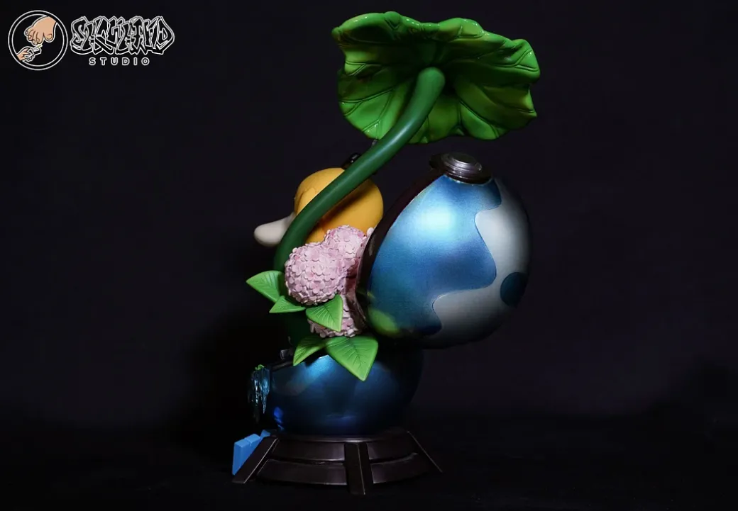 Psyduck - Pokemon Resin Statue - ShowHand Studios