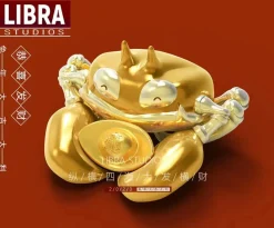 Rich in The World Krabby & Money in the Hand Krabby – Pokemon Resin Statue – LIBRA Studios