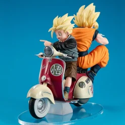 Riding Scooter Son Goku & Son Gohan - Dragon Ball Official Statue - MegaHouse