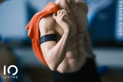 Satoru Gojo - Jujutsu Kaisen Resin Statue - 10 Studios