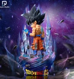 SD & WCF Scale Ultra Instinct Goku - Dragon Ball Resin Statue - Deyin-Studios